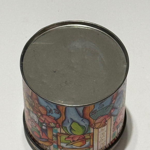 Vintage Tin Metal Piggy Bank - Picture 4 of 5